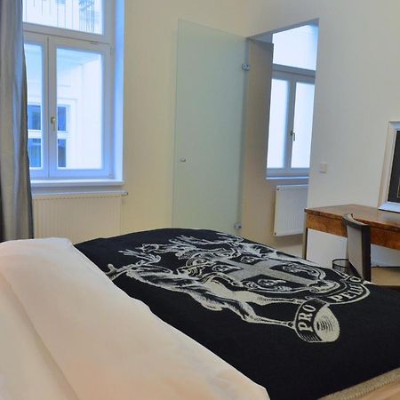 Kolonada Luxury 3 Bedroom Apartment Manes Mariánské Lázně Kültér fotó