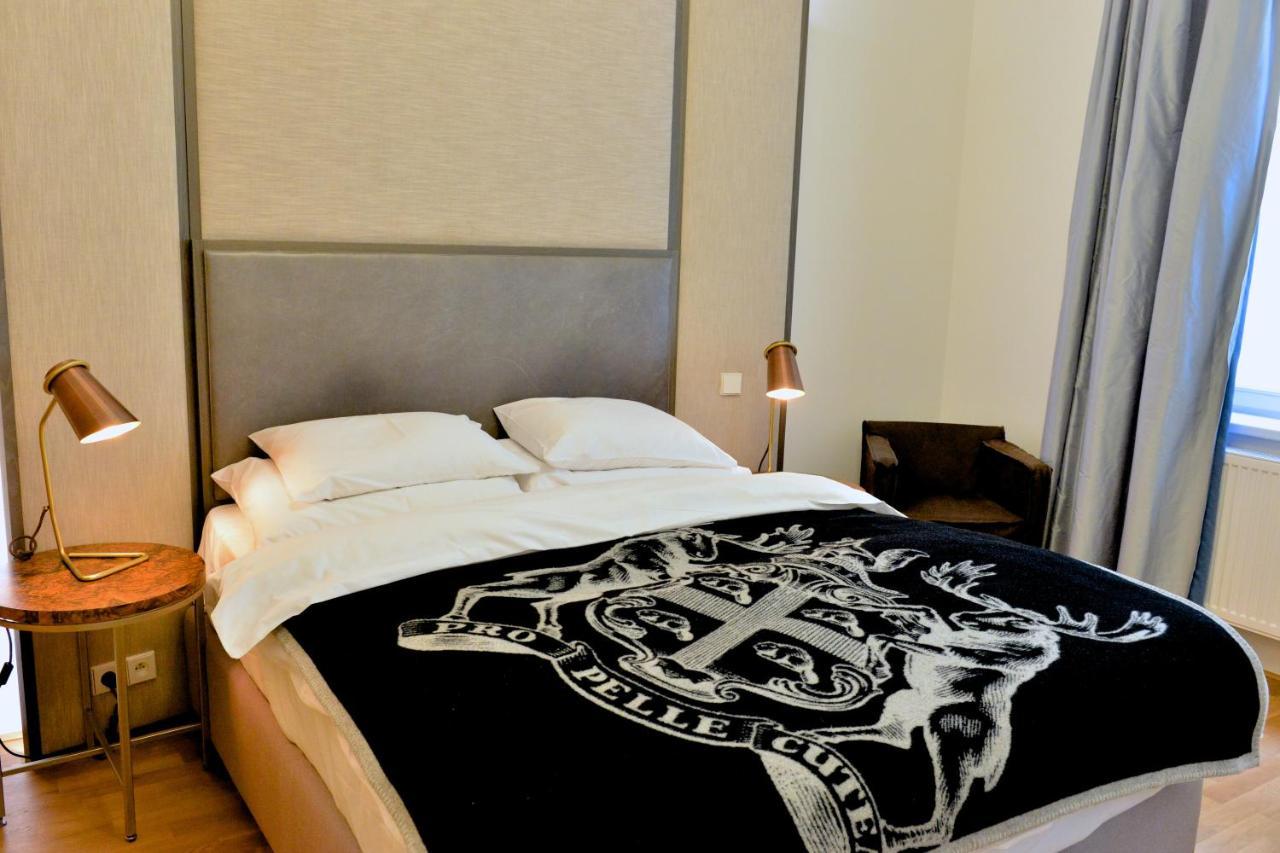 Kolonada Luxury 3 Bedroom Apartment Manes Mariánské Lázně Kültér fotó