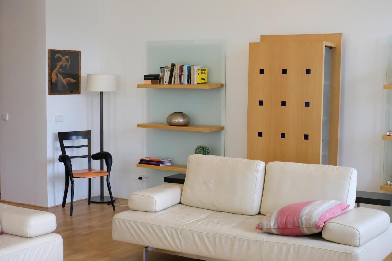 Kolonada Luxury 3 Bedroom Apartment Manes Mariánské Lázně Kültér fotó