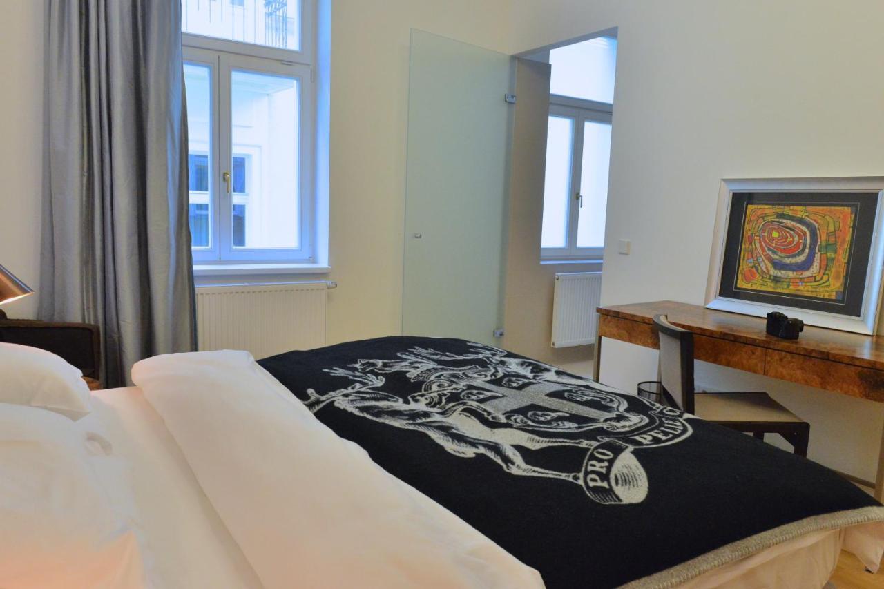 Kolonada Luxury 3 Bedroom Apartment Manes Mariánské Lázně Kültér fotó